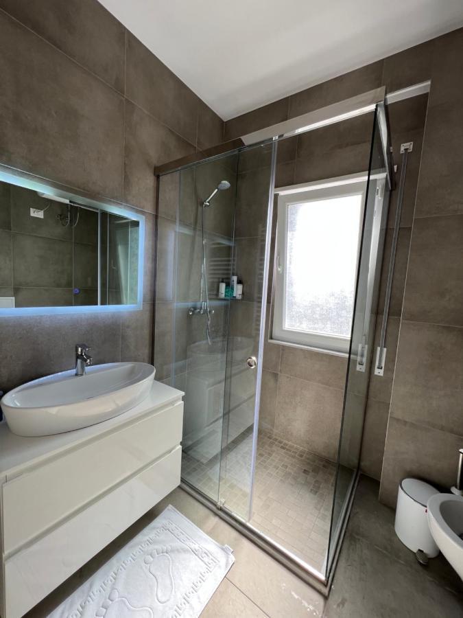 Blanc 7 Apartment Tirana Exterior photo